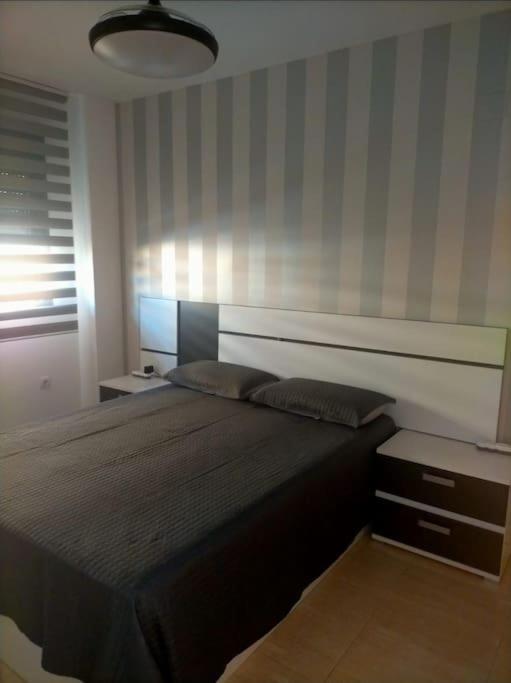 Apartamento Moderno Con Piscina Garaje Wifi Ac Ел Кампело Екстериор снимка