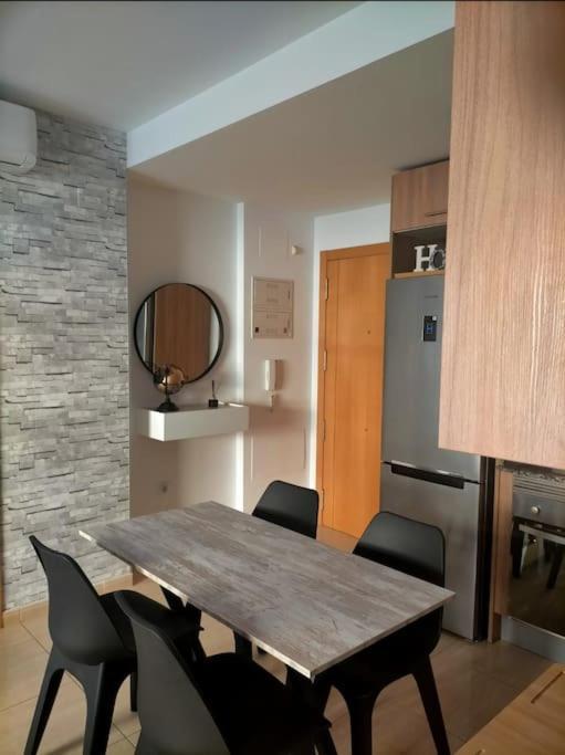 Apartamento Moderno Con Piscina Garaje Wifi Ac Ел Кампело Екстериор снимка
